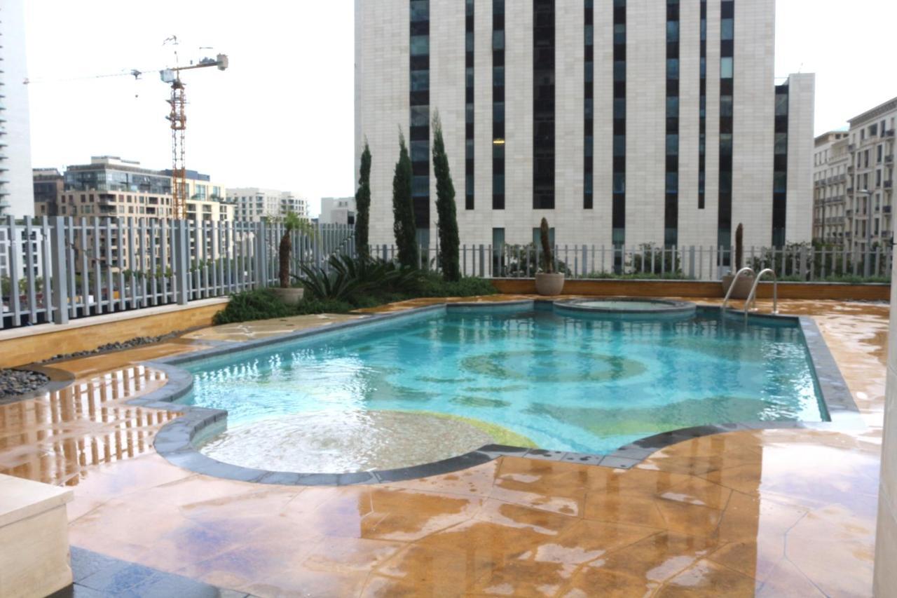 Versace Tower Luxury Suites - Downtown Beiroet Buitenkant foto
